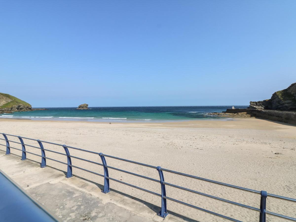 Lighthouse Lofts - Godrevy Apartamento Camborne Exterior foto