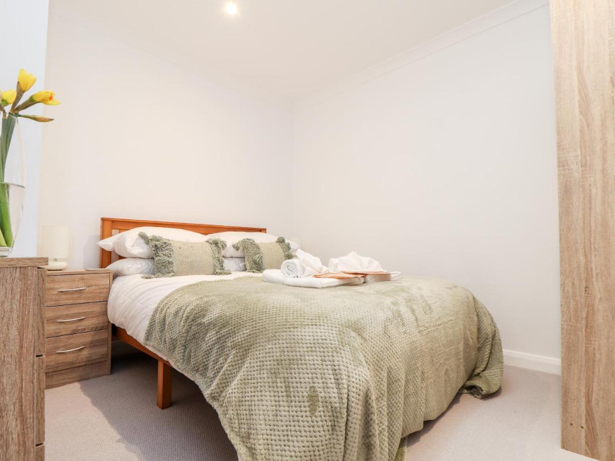 Lighthouse Lofts - Godrevy Apartamento Camborne Exterior foto